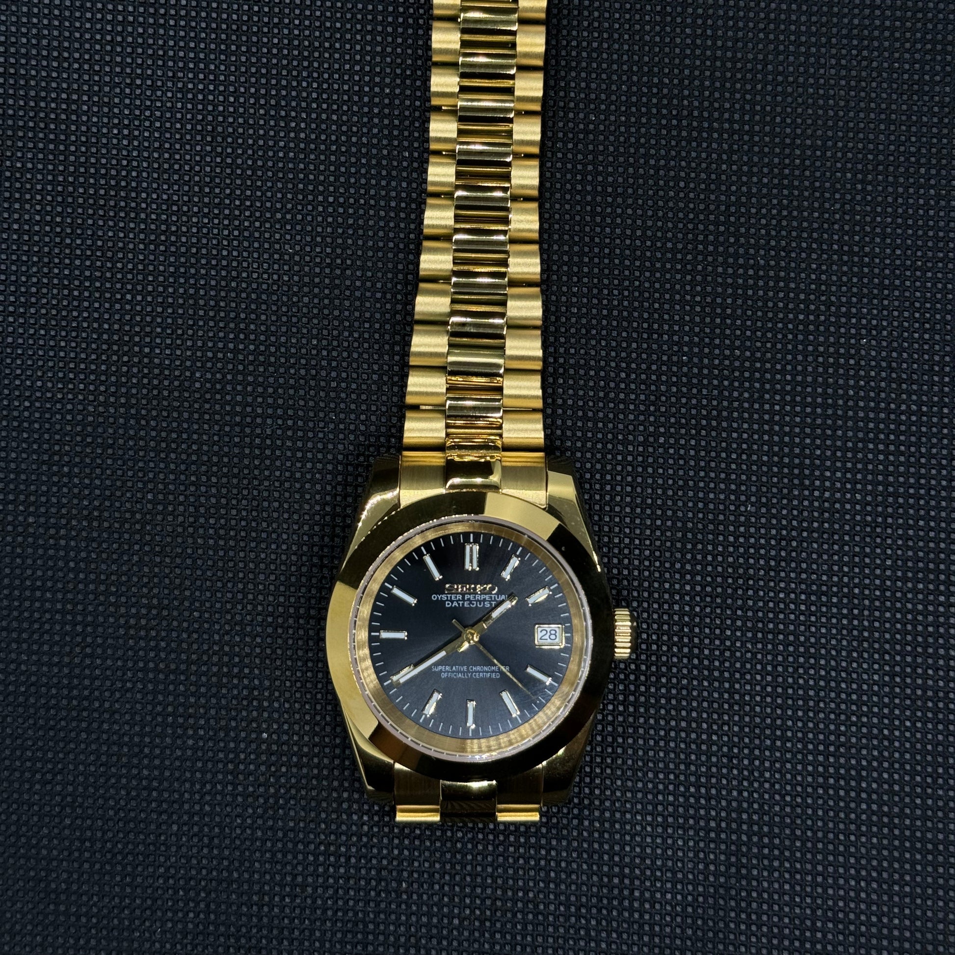 Seiko Datejust Gold Mod - Black - Tempus Mods